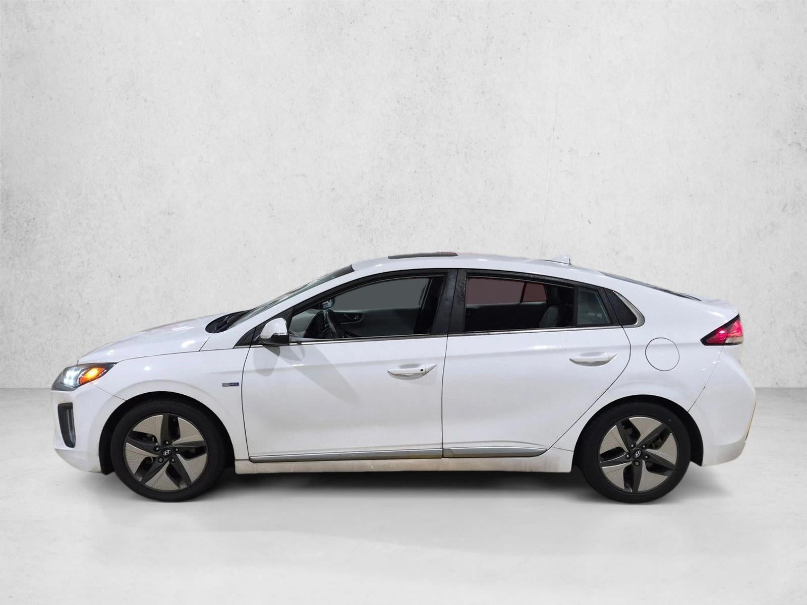 2020 Hyundai IONIQ Hybrid SEL Hatchback