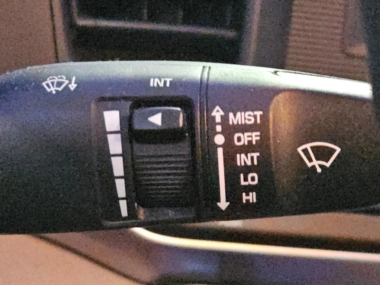 2020 Hyundai ELANTRA SE IVT