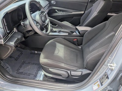 2023 Hyundai ELANTRA SEL IVT