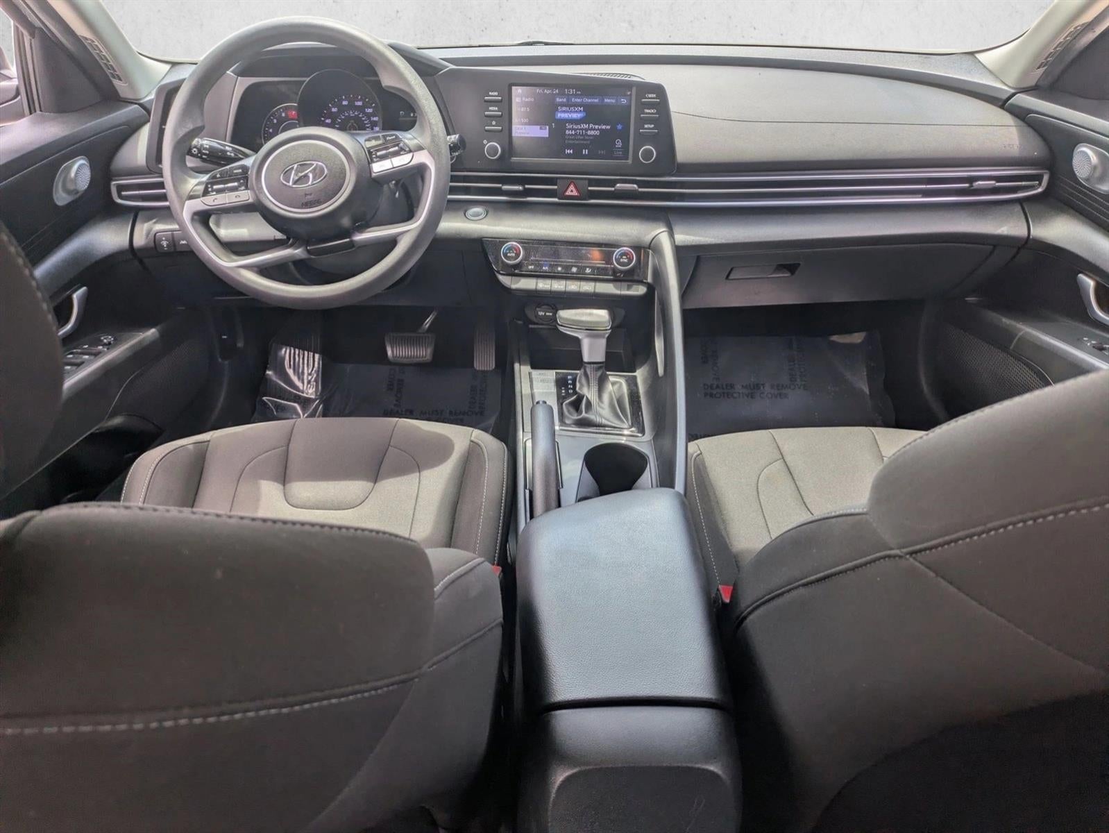 2023 Hyundai ELANTRA SEL IVT
