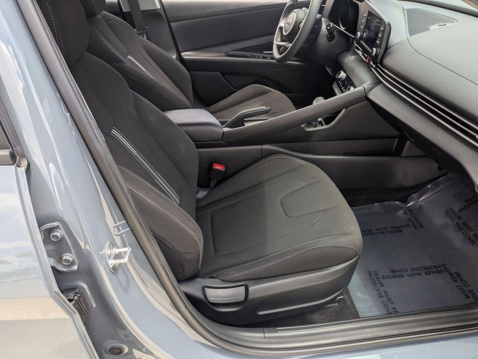 2023 Hyundai ELANTRA SEL IVT