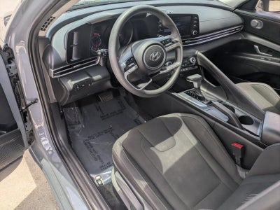 2023 Hyundai ELANTRA SEL IVT