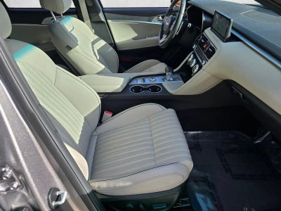 2023 Genesis G70 3.3T RWD