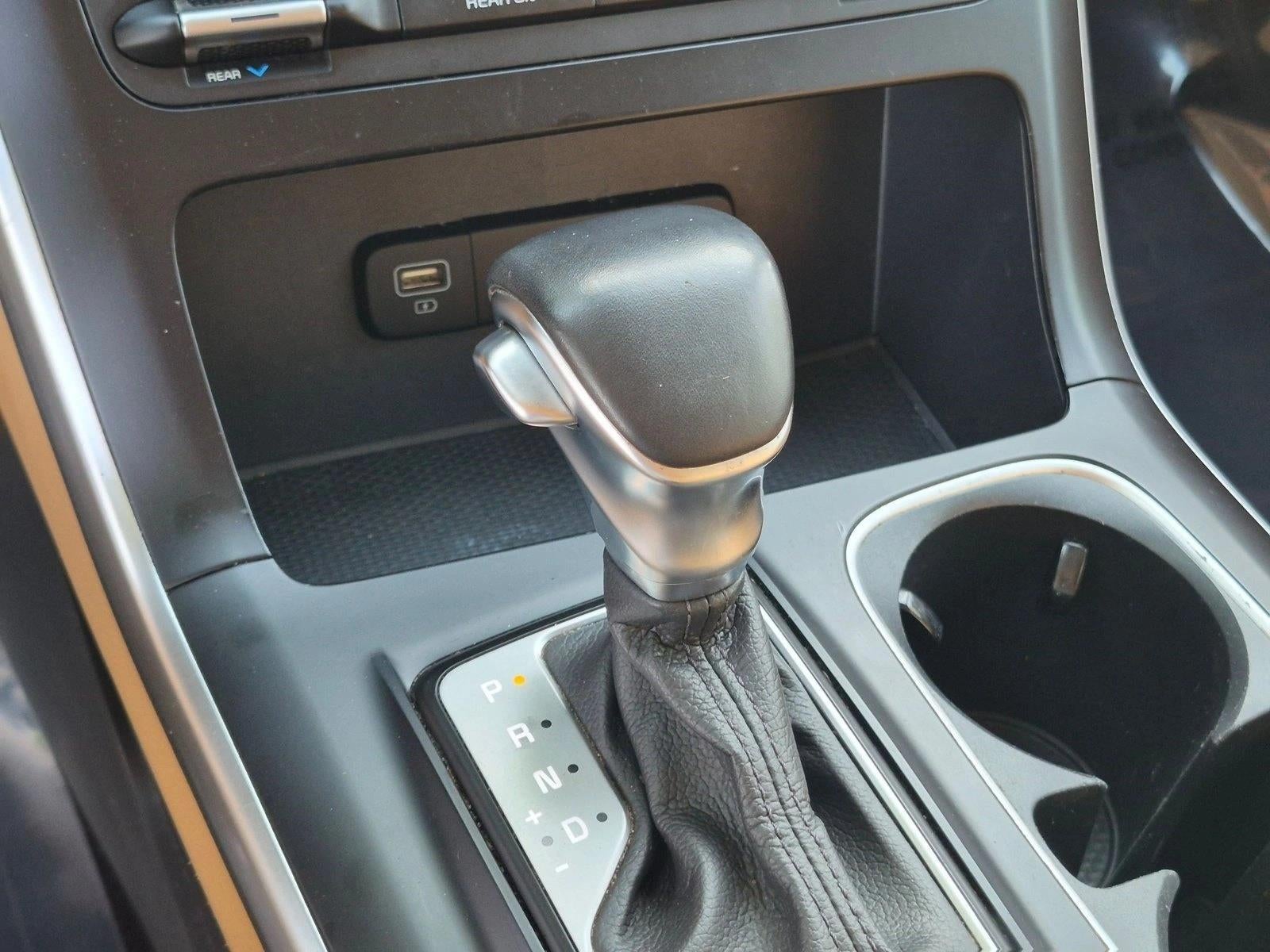 2022 Kia Carnival LXS FWD