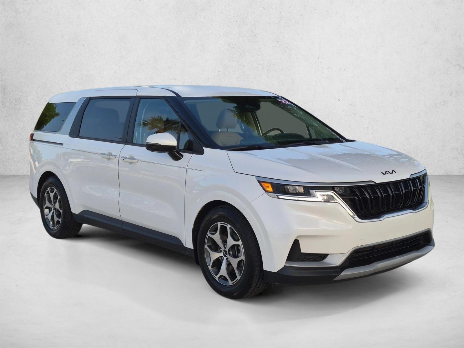 2022 Kia Carnival LXS FWD