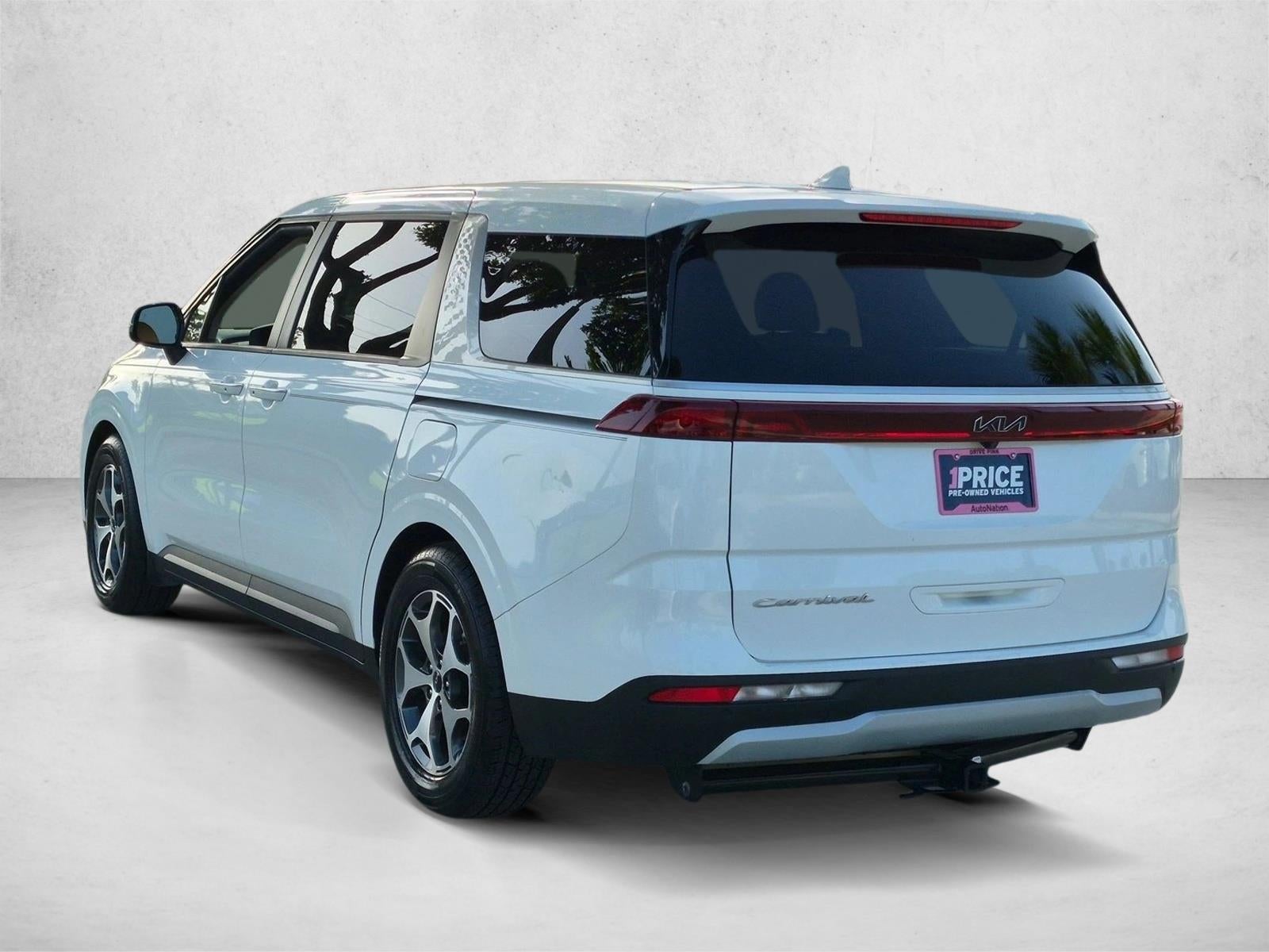 2022 Kia Carnival LXS FWD