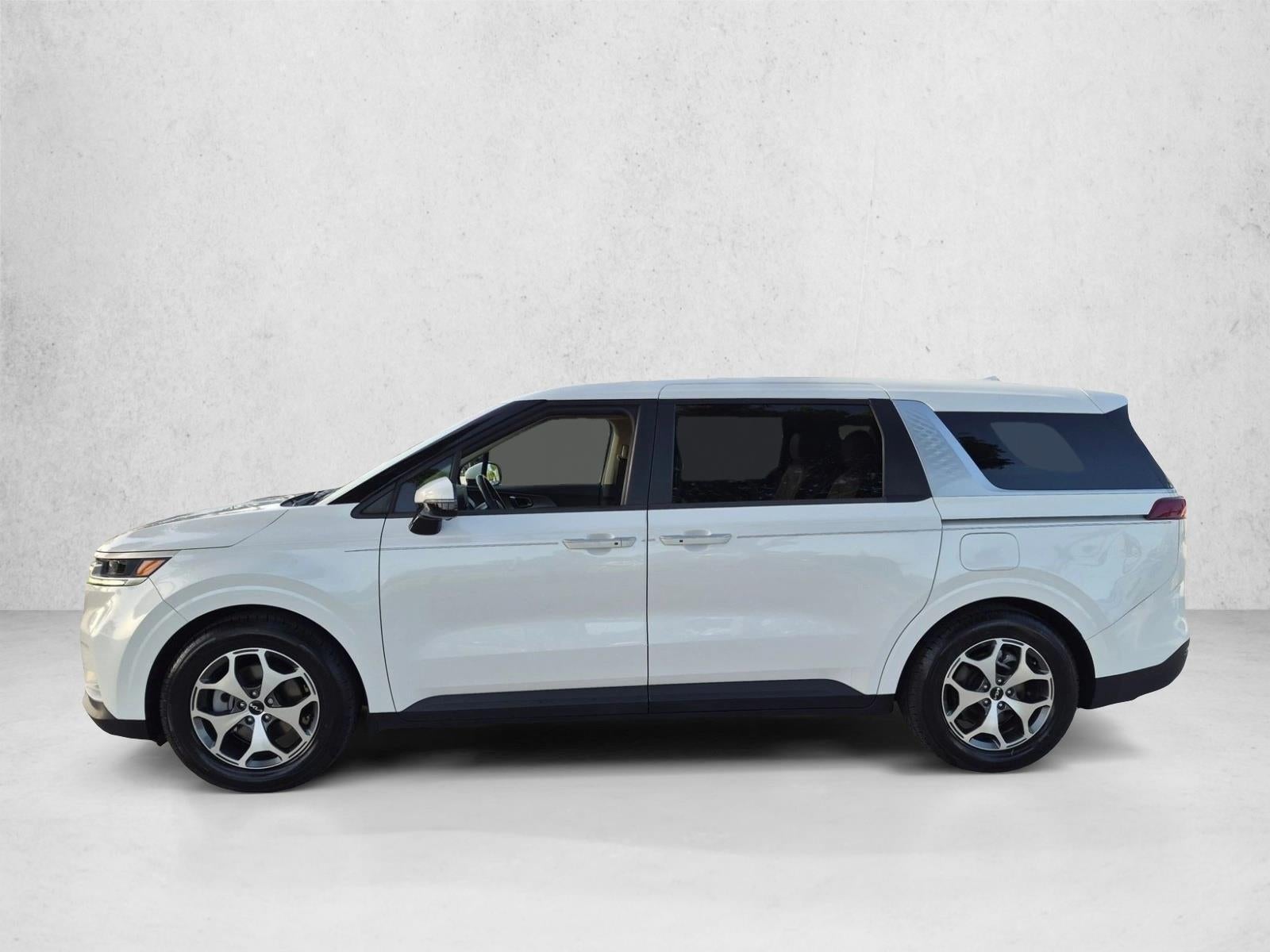 2022 Kia Carnival LXS FWD