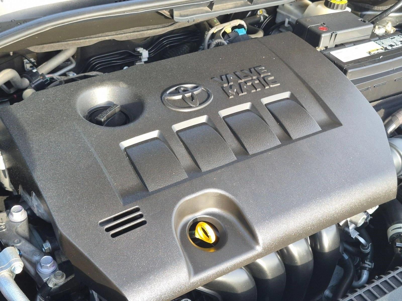 2021 Toyota C-HR XLE FWD (Natl)