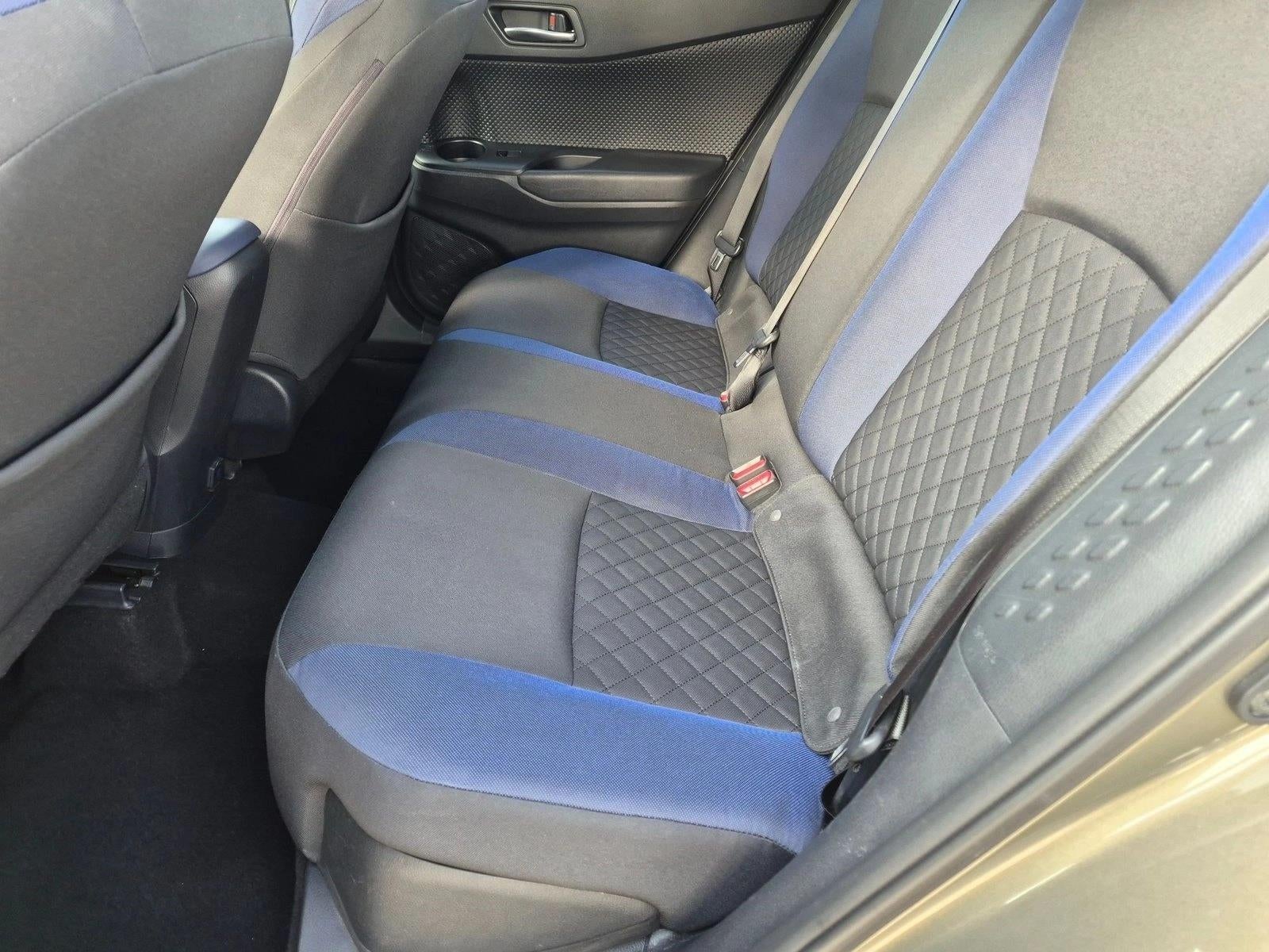 2021 Toyota C-HR XLE FWD (Natl)