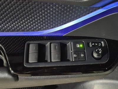 2020 Toyota C-HR XLE FWD (Natl)