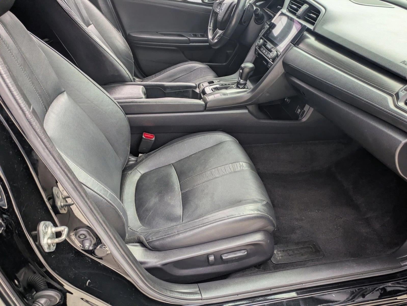 2017 Honda Civic Hatchback Sport Touring CVT