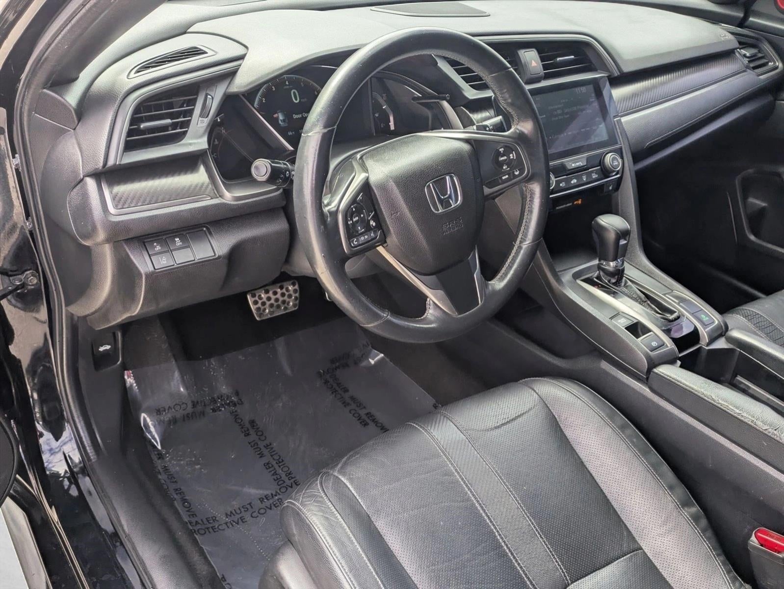 2017 Honda Civic Hatchback Sport Touring CVT