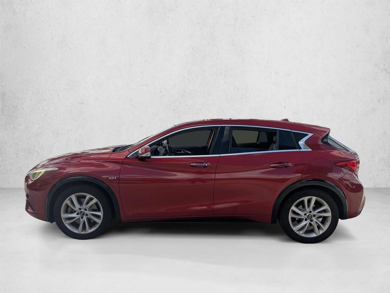 2018 INFINITI QX30 Luxury FWD