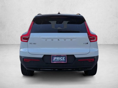 2021 Volvo XC40 T5 AWD R-Design