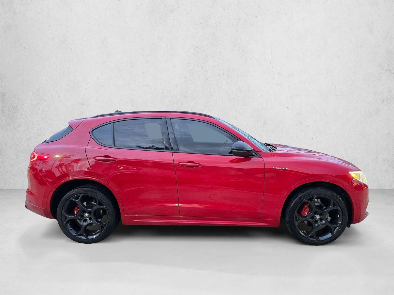 2022 Alfa Romeo Stelvio Veloce AWD