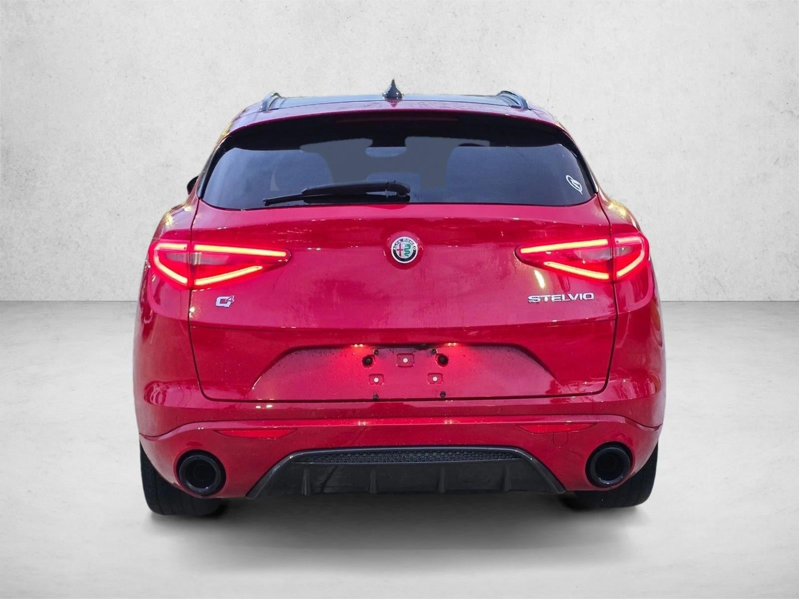 2022 Alfa Romeo Stelvio Veloce AWD