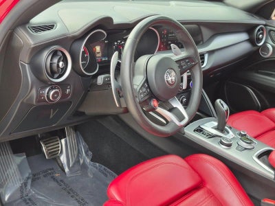 2022 Alfa Romeo Stelvio Veloce AWD