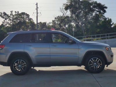 2018 Jeep Grand Cherokee Trailhawk 4x4 *Ltd Avail*