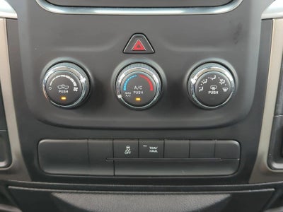 2016 RAM 1500 2WD Quad Cab 6.4 Ft Box Big Horn
