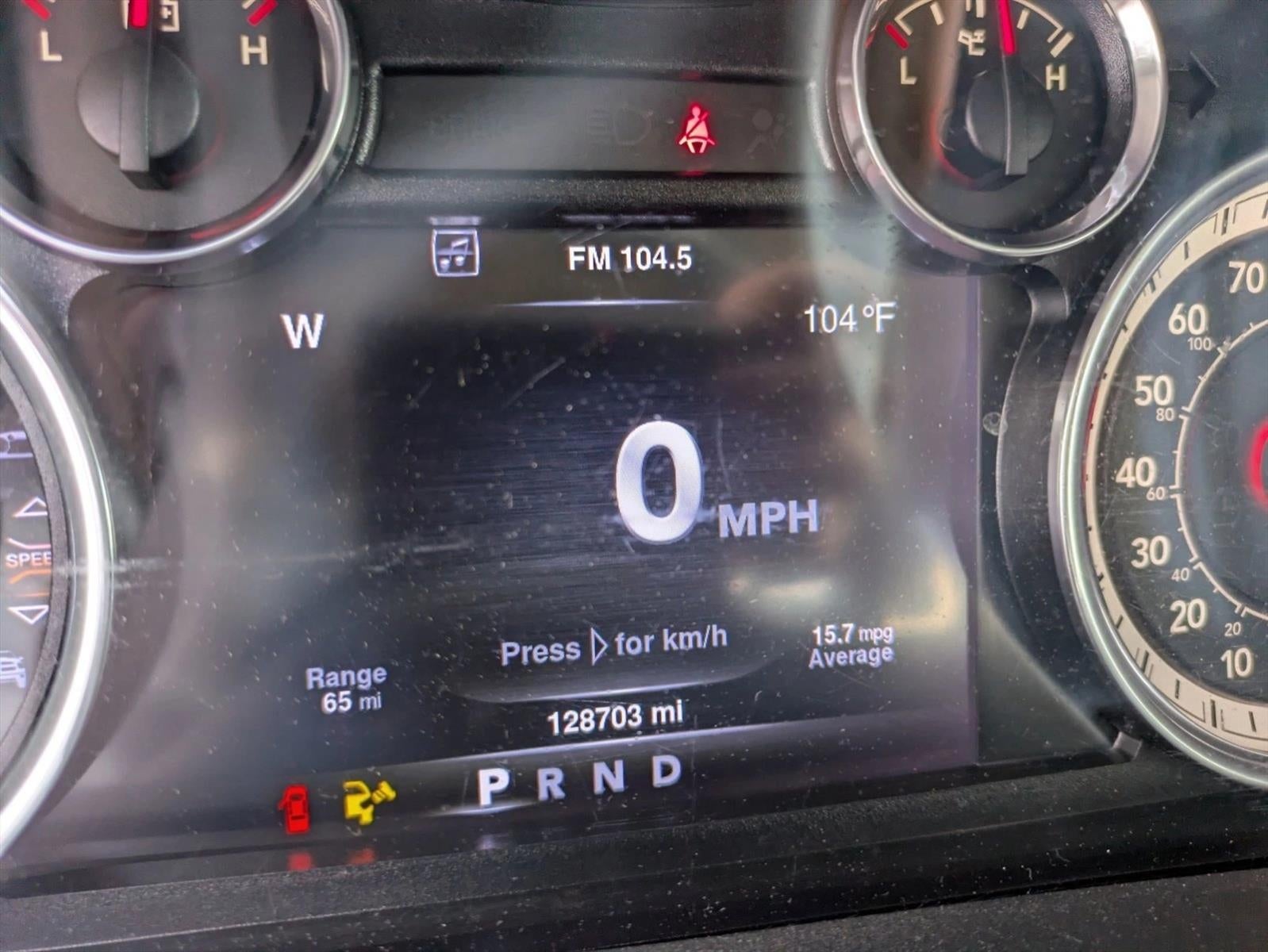 2016 RAM 1500 4WD Crew Cab 6.4 Ft Box Laramie