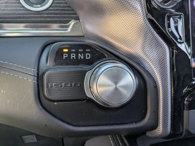 2021 RAM 1500 Limited 4x2 Crew Cab 5'7" Box