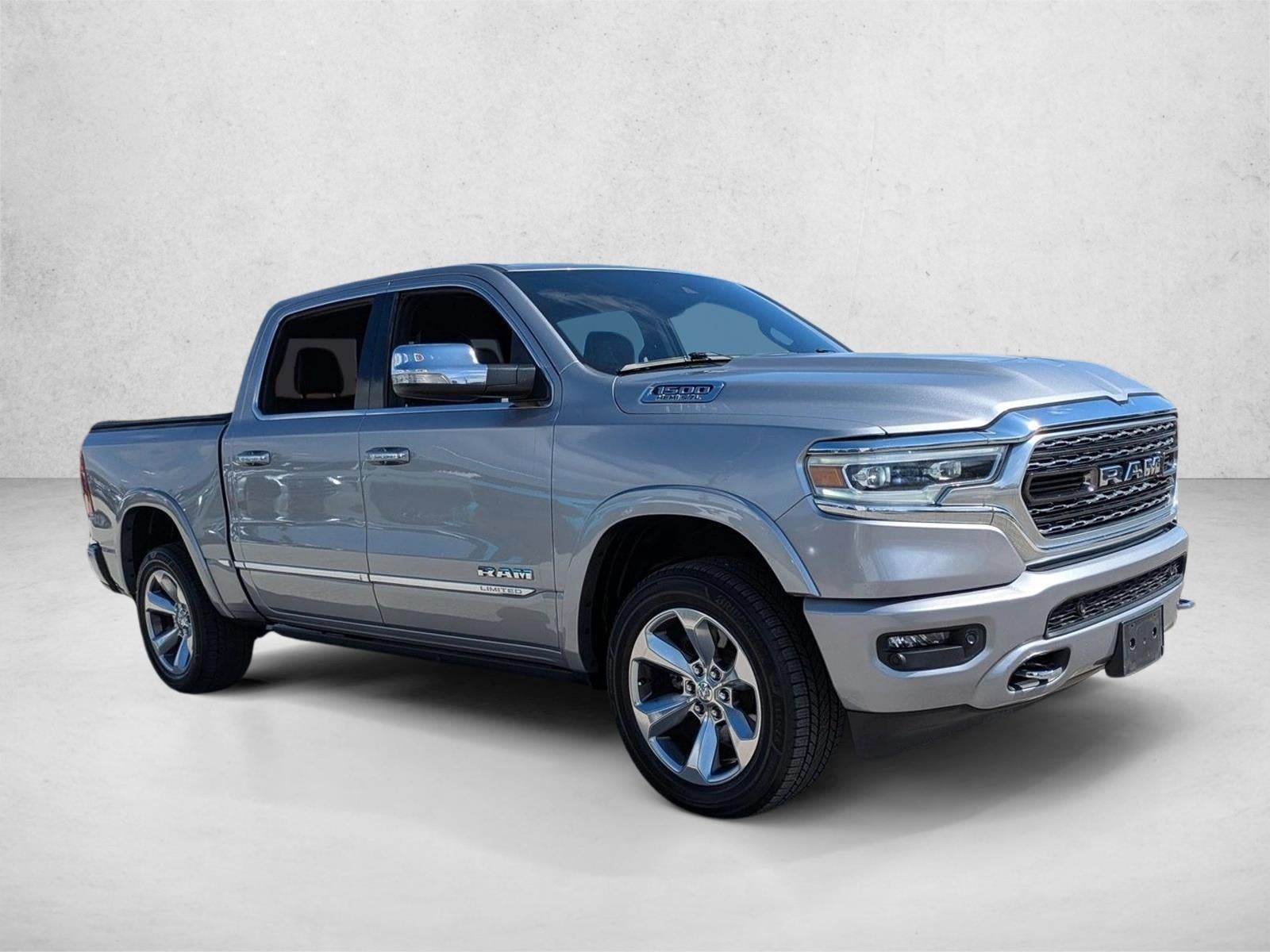 2021 RAM 1500 Limited 4x2 Crew Cab 5'7" Box