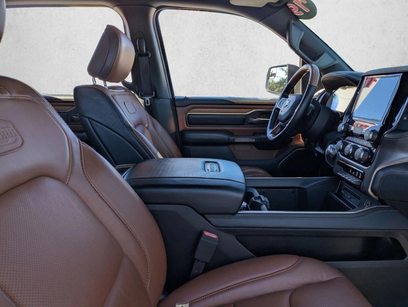 2019 RAM 1500 Longhorn 4x2 Crew Cab 5'7" Box