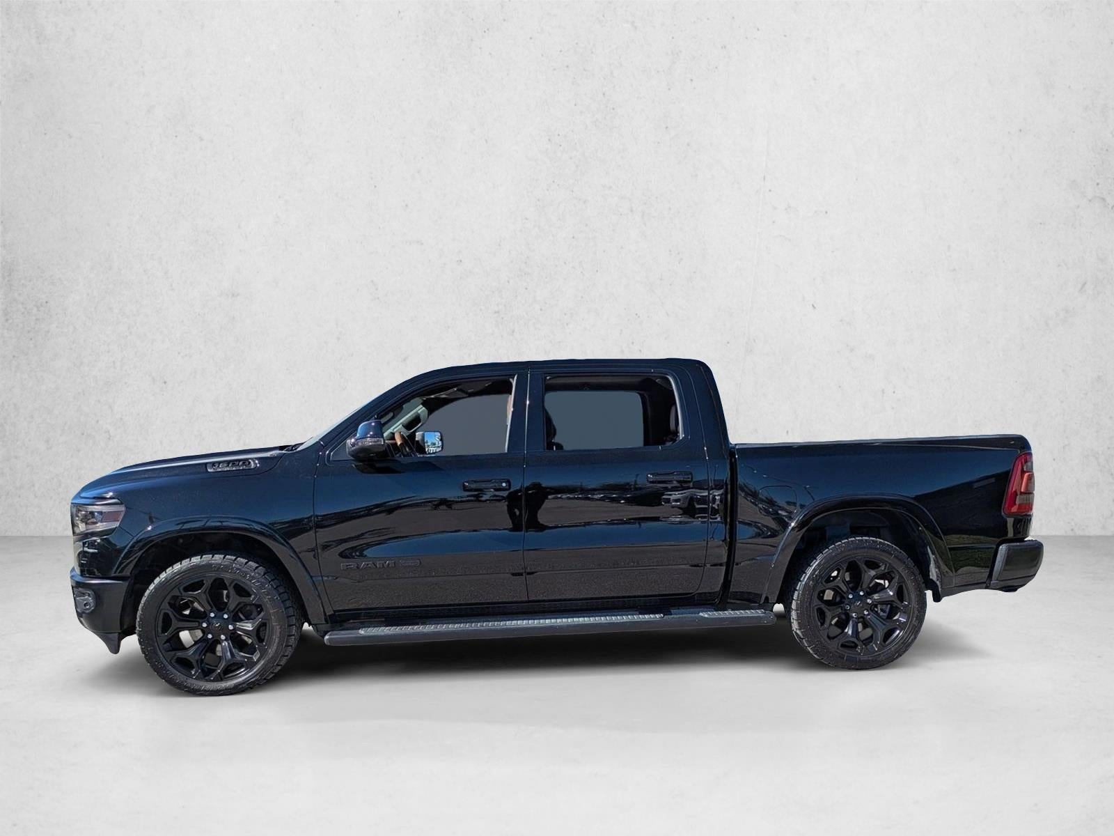 2019 RAM 1500 Longhorn 4x2 Crew Cab 5'7" Box
