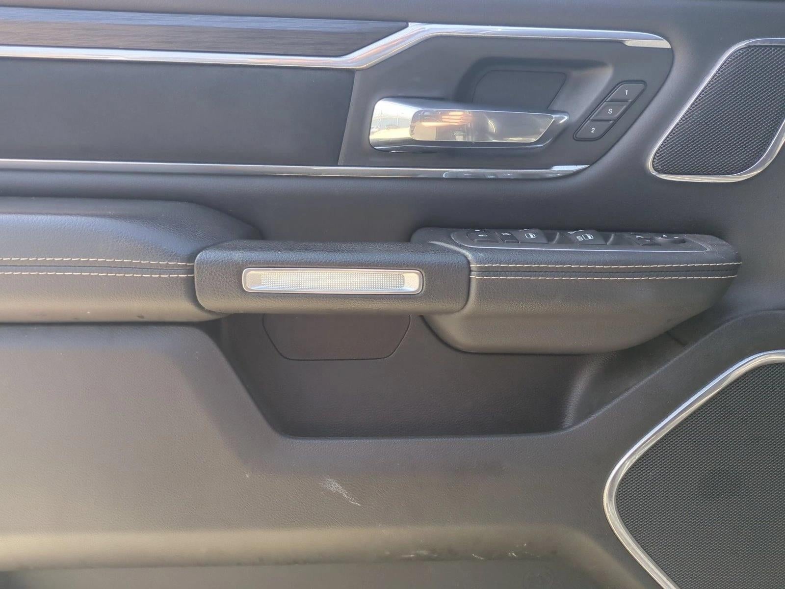 2023 RAM 1500 Laramie 4x4 Crew Cab 5'7" Box