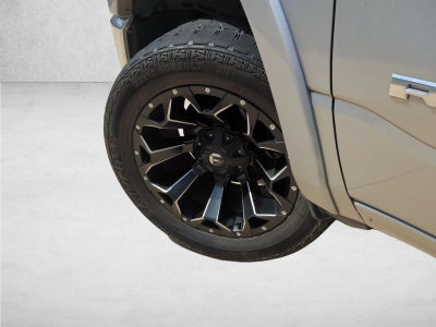 2021 RAM 1500 Laramie 4x4 Crew Cab 5'7" Box