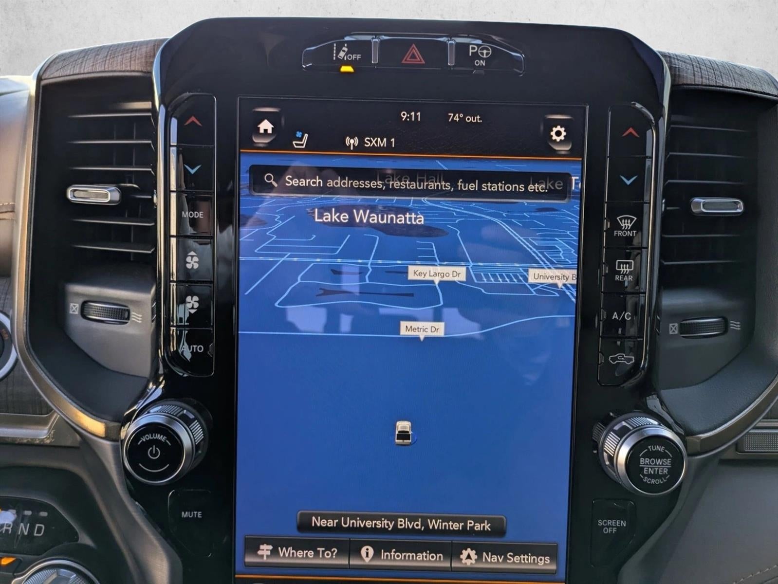 2019 RAM 1500 Longhorn 4x4 Crew Cab 5'7" Box