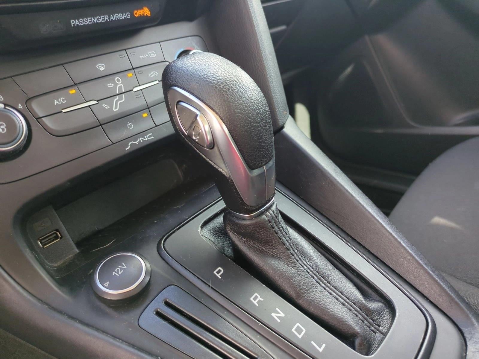 2016 Ford Focus 4dr Sdn S