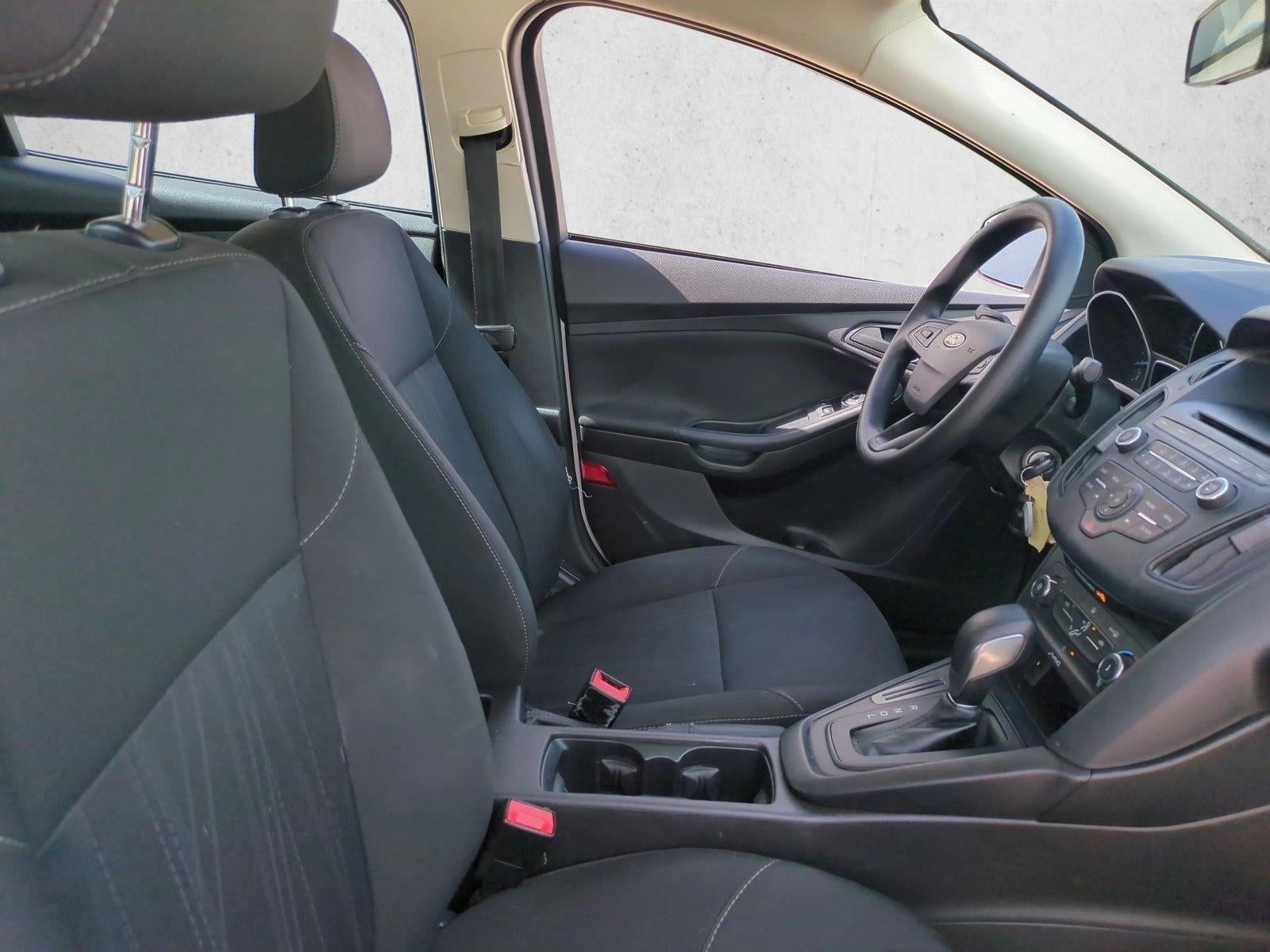 2016 Ford Focus 4dr Sdn S