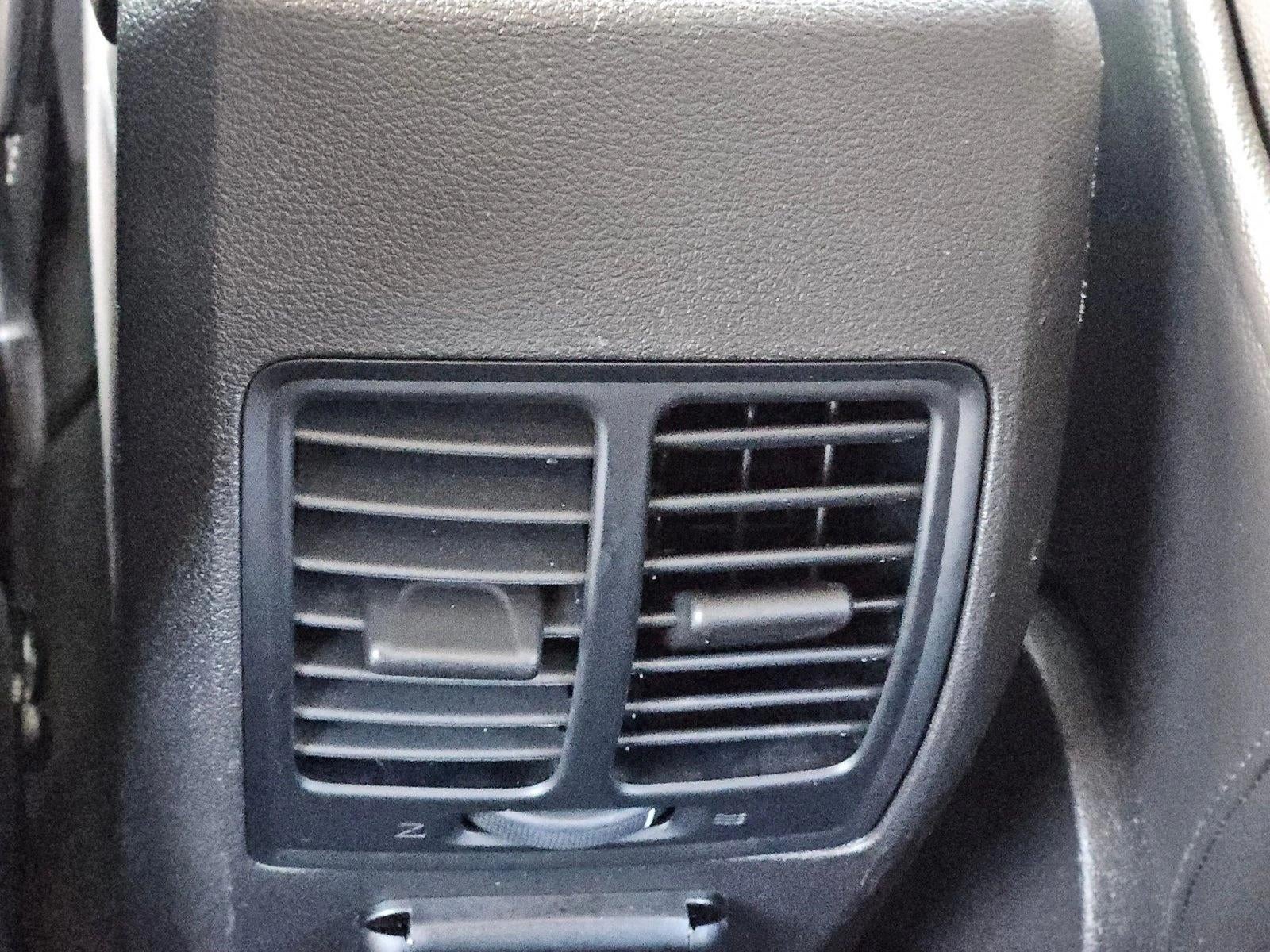 2017 Ford Escape Titanium FWD