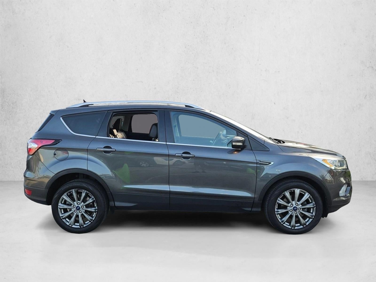 2017 Ford Escape Titanium FWD