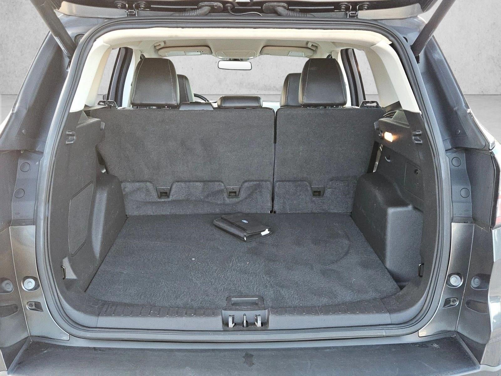 2017 Ford Escape Titanium FWD