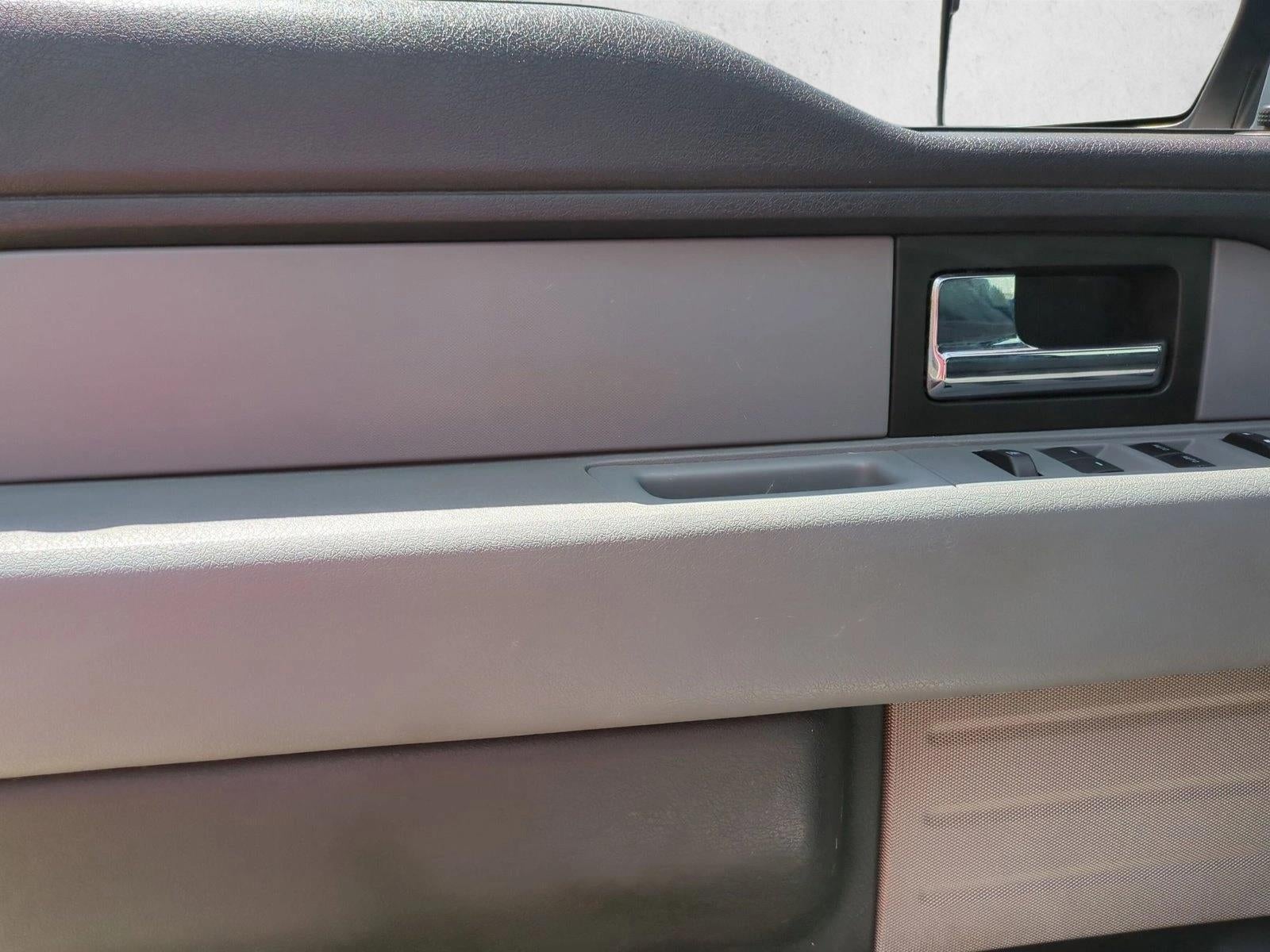 2013 Ford F-150 4WD SuperCrew 5-1/2 Ft Box XLT