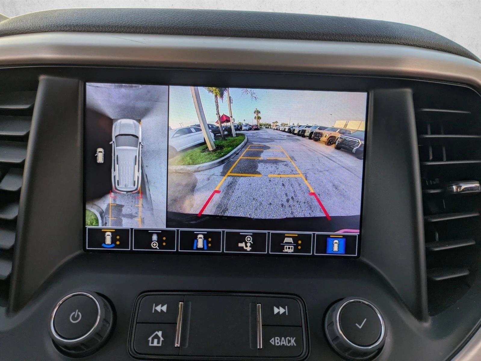 2023 GMC Acadia FWD Denali