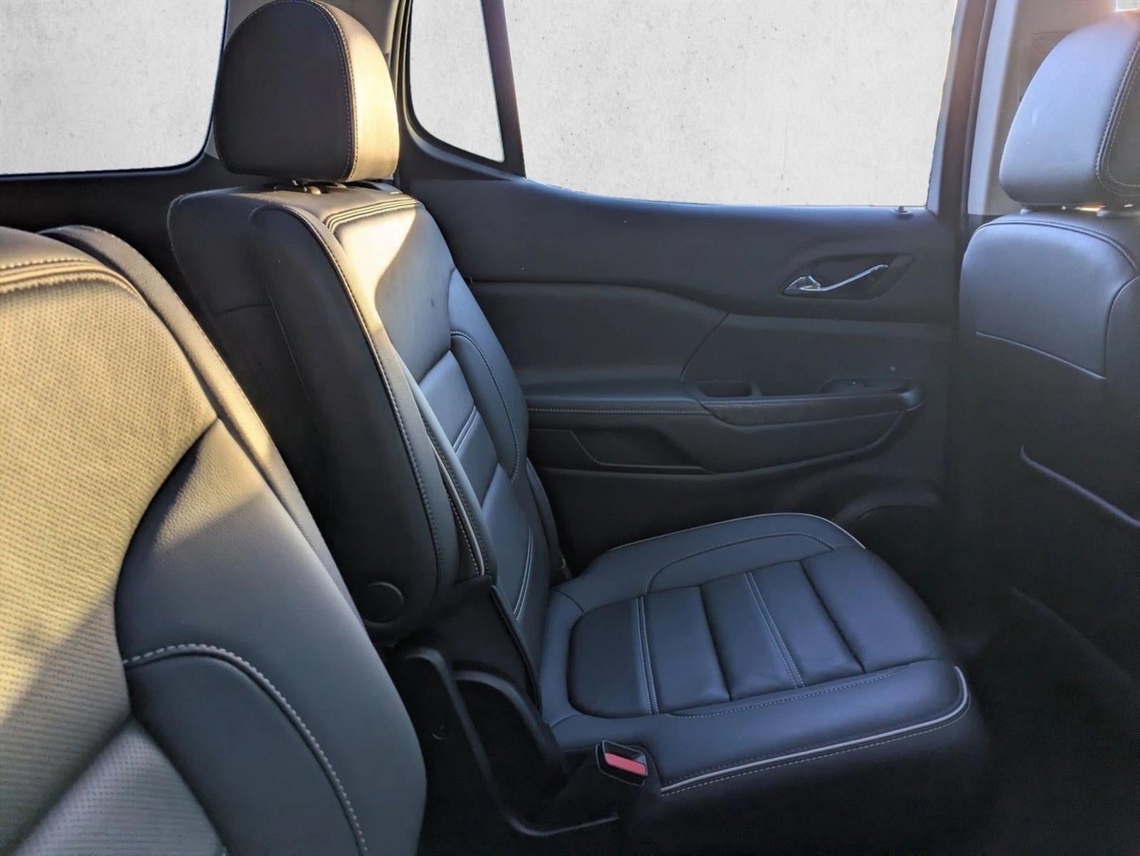 2023 GMC Acadia FWD Denali