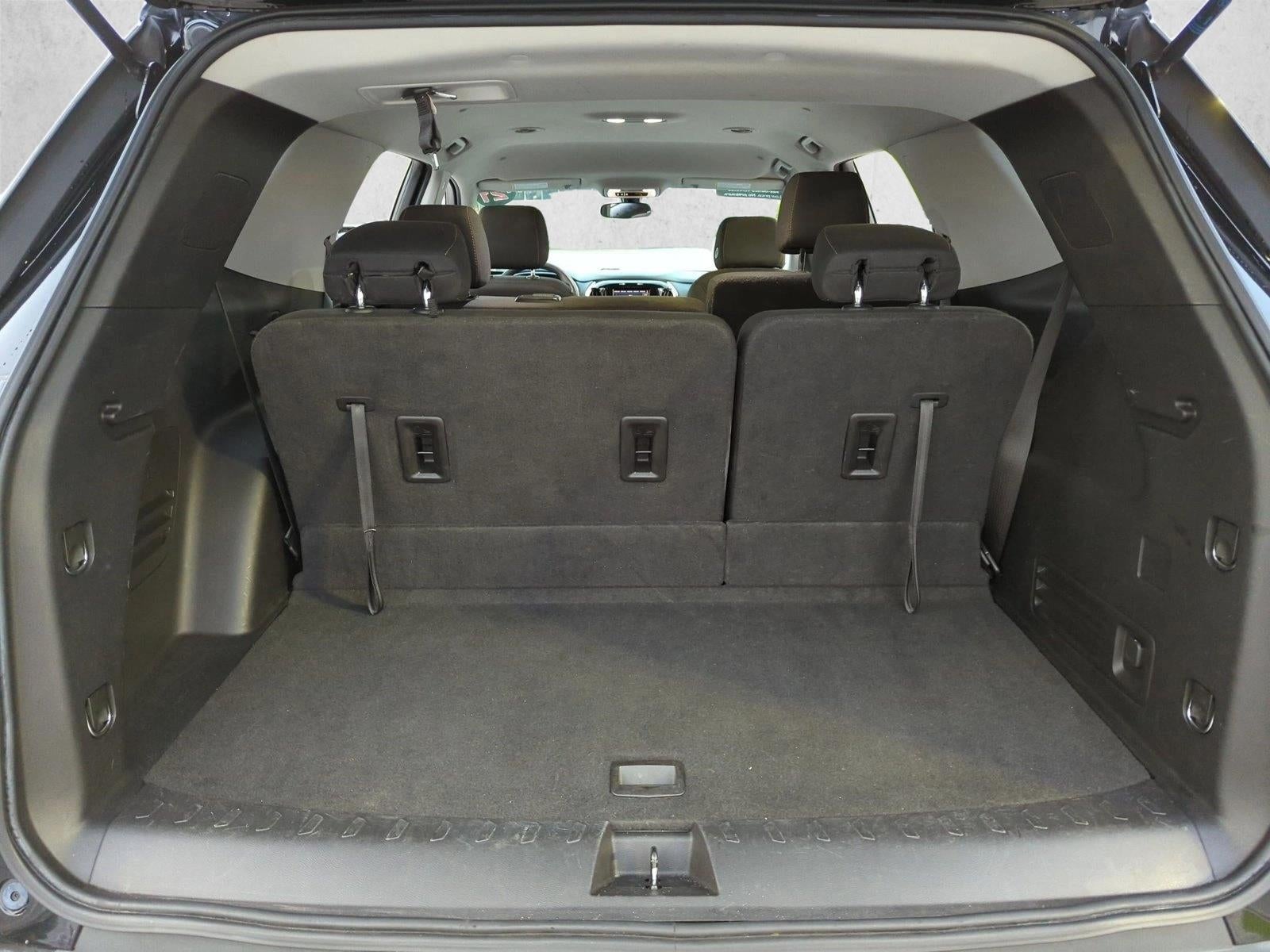 2021 Chevrolet Traverse FWD 1LS