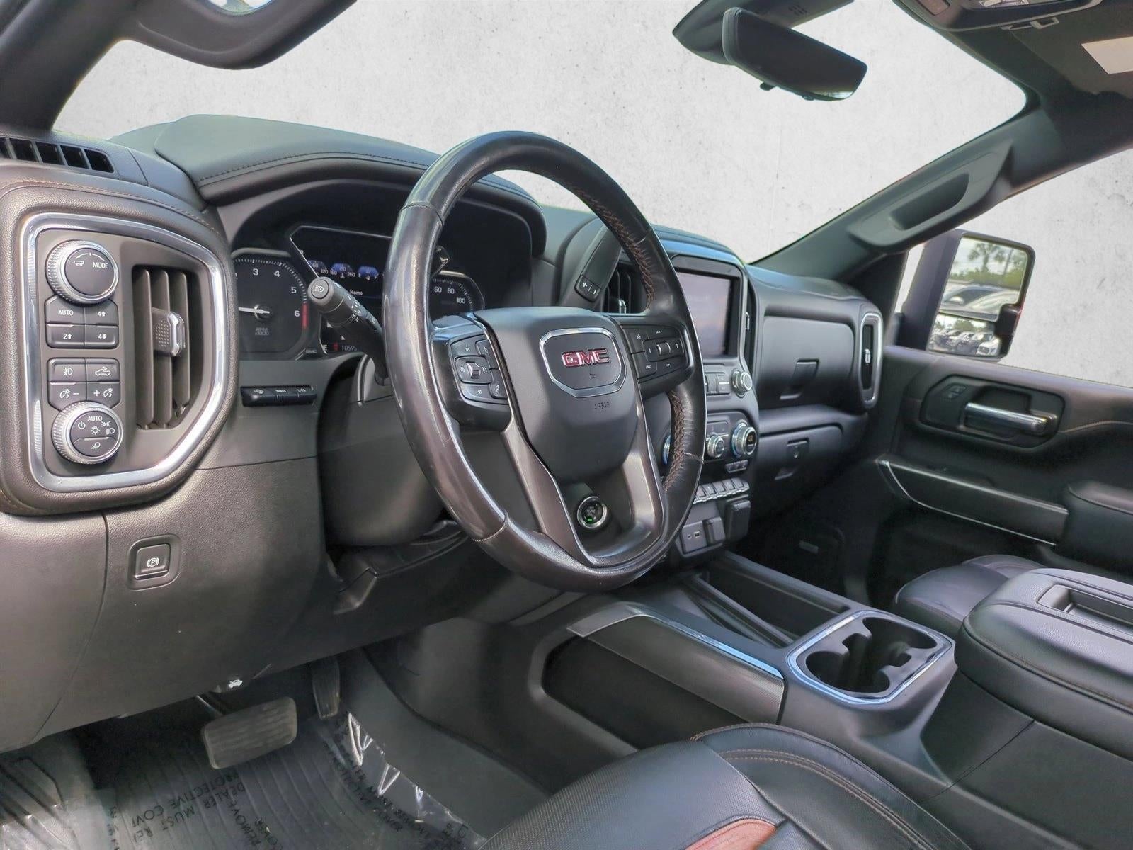 2020 GMC Sierra 2500 HD Crew Cab Standard Box 4-Wheel Drive AT4