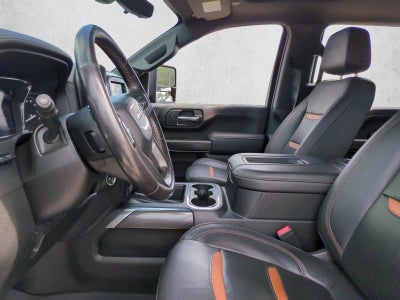 2020 GMC Sierra 2500 HD Crew Cab Standard Box 4-Wheel Drive AT4