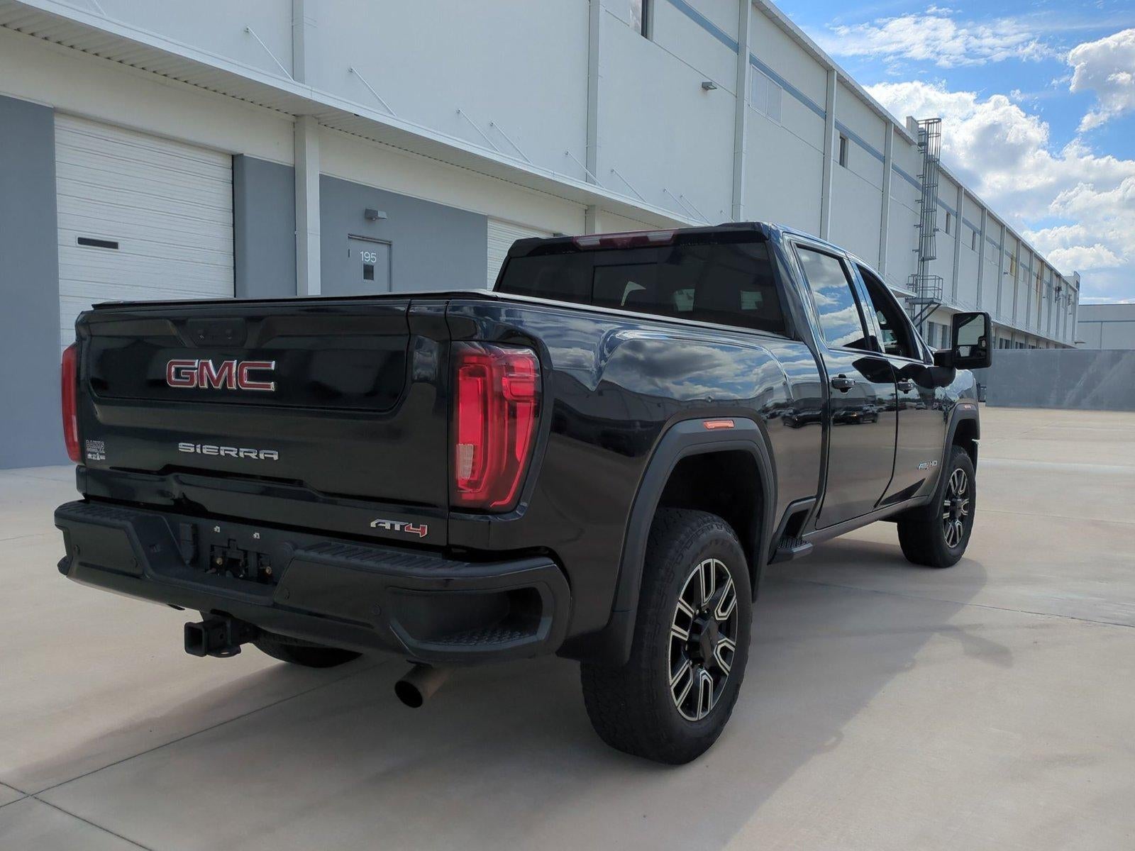 2020 GMC Sierra 2500 HD Crew Cab Standard Box 4-Wheel Drive AT4