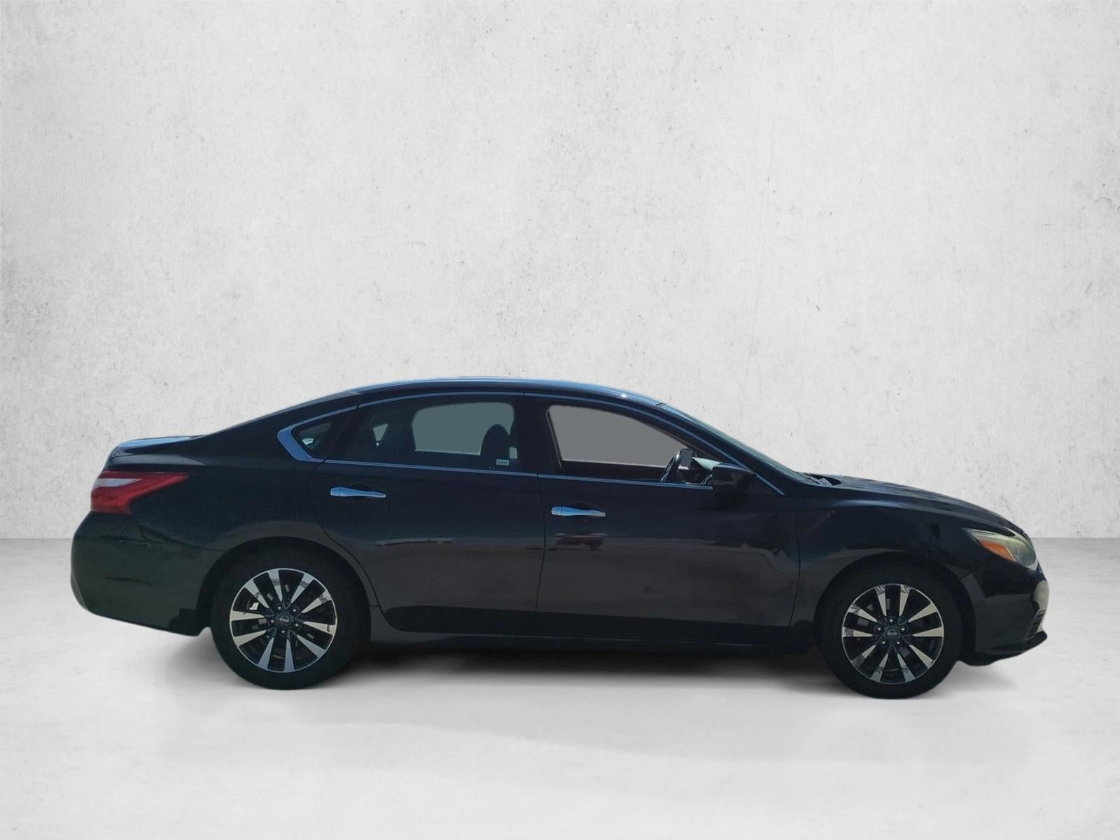 2017 Nissan Altima 2.5 SV Sedan