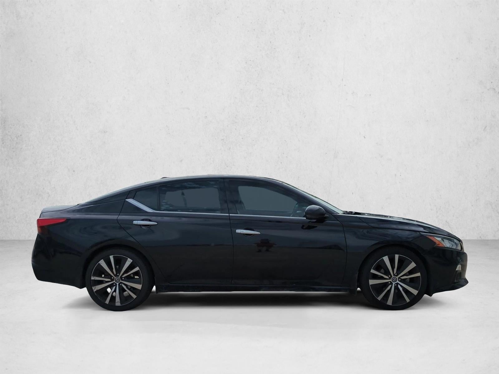 2019 Nissan Altima 2.5 Platinum Sedan