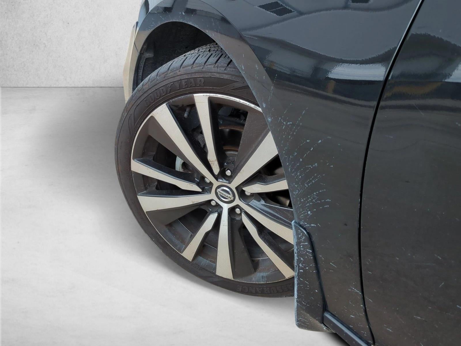 2019 Nissan Altima 2.5 Platinum Sedan