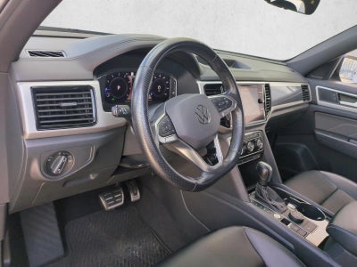 2022 Volkswagen Atlas Cross Sport 3.6L V6 SEL R-Line Black 4MOTION