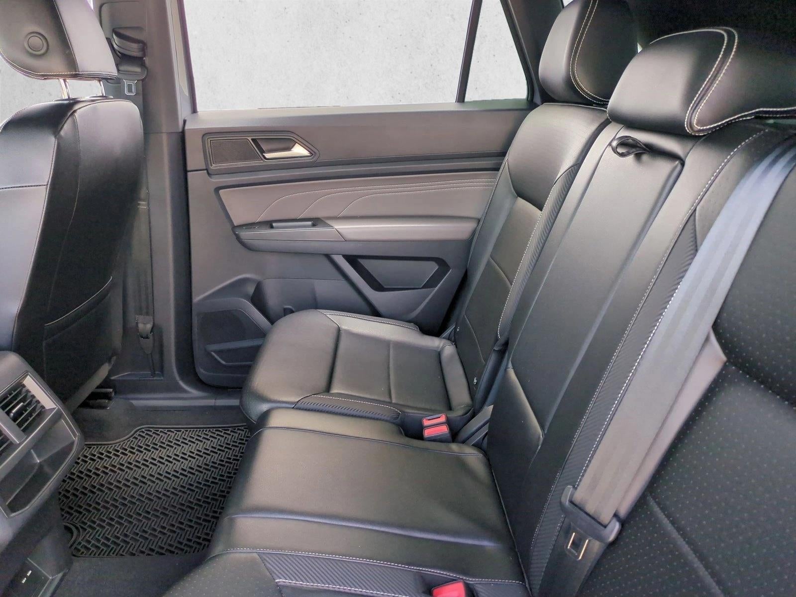 2022 Volkswagen Atlas Cross Sport 3.6L V6 SEL R-Line Black 4MOTION