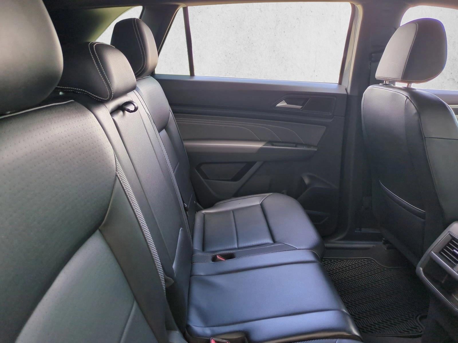 2022 Volkswagen Atlas Cross Sport 3.6L V6 SEL R-Line Black 4MOTION