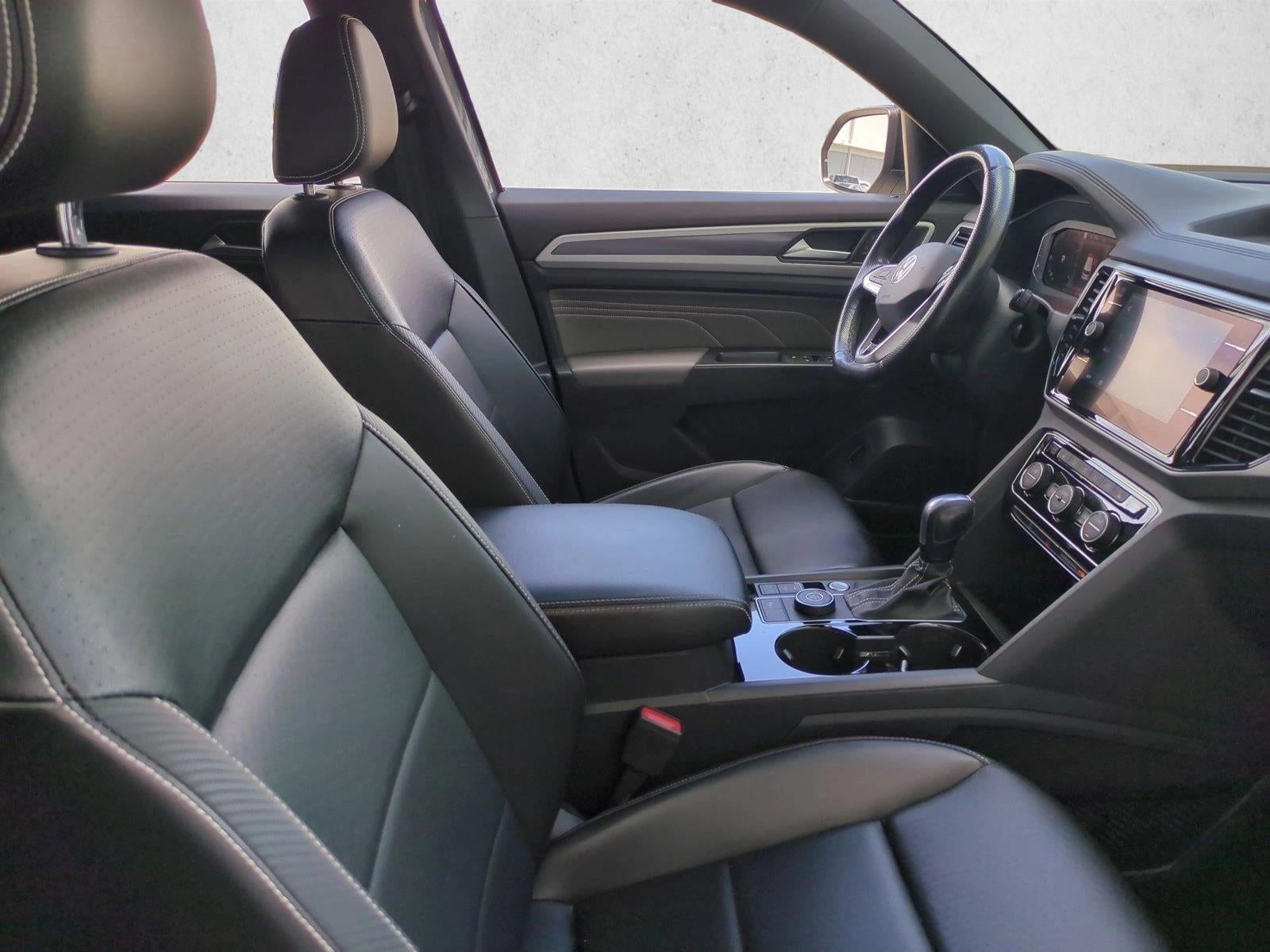 2022 Volkswagen Atlas Cross Sport 3.6L V6 SEL R-Line Black 4MOTION